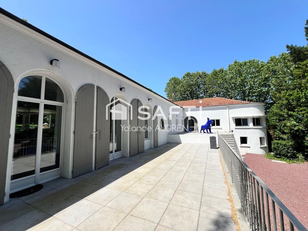 Vente Maison Propriété de caractère avec espaces de vie et loisirs aux portes de Nantes Le pellerin