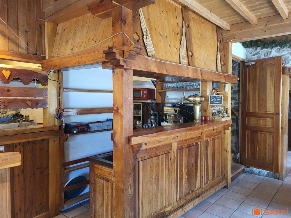 Maison 211 m2 avec local commercial