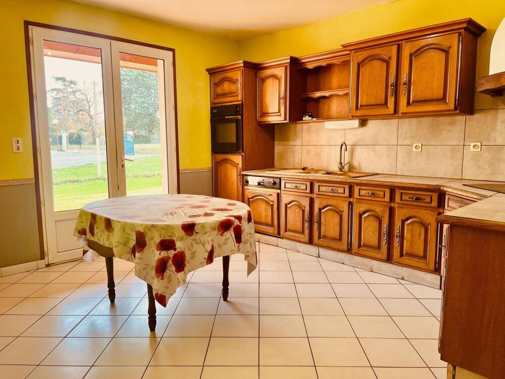 Maison avec énorme potentiel pour divers projets