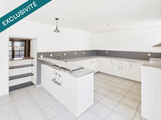 Vente Maison Maison rénovée 160 m² / Garage 51 m² / 3 grandes chambres / Saujon à 9 min. Saint-romain-de-benet