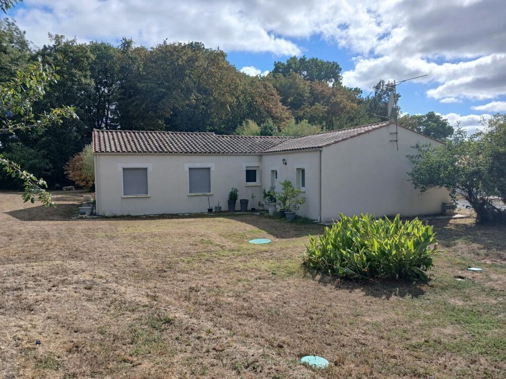 Vente Maison maison tranquille à la campagne Varzay