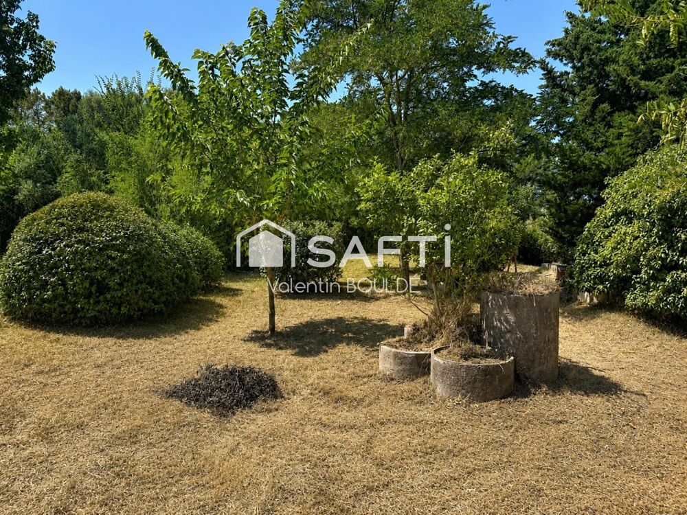 MAISON 5 PIÈCES  186 m²  TRETS