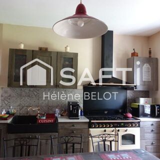  Maison  vendre 7 pices 230 m