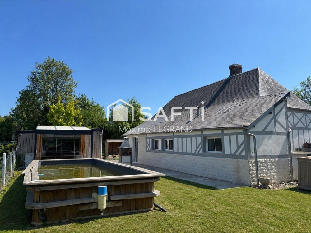JOLIE MAISON AVEC ANNEXE LOISIRS.
