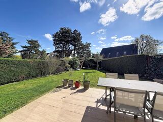 Maison 6 pièces 140 m² · à Croissy-sur-Seine · 140 m² · 890 000 €