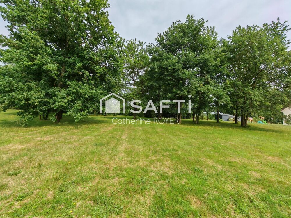 Vente Terrain Centre bourg, beau terrain de 1311 m² La chapelle-saint-sauveur