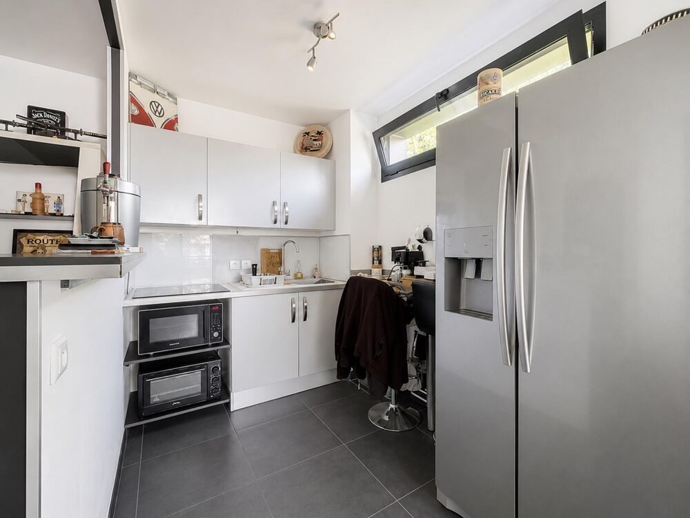 Vente Appartement Limeil-Brévannes – Bel appartement 2 pièces avec balcon et parking, résidence sécurisée 2012 Limeil-brevannes