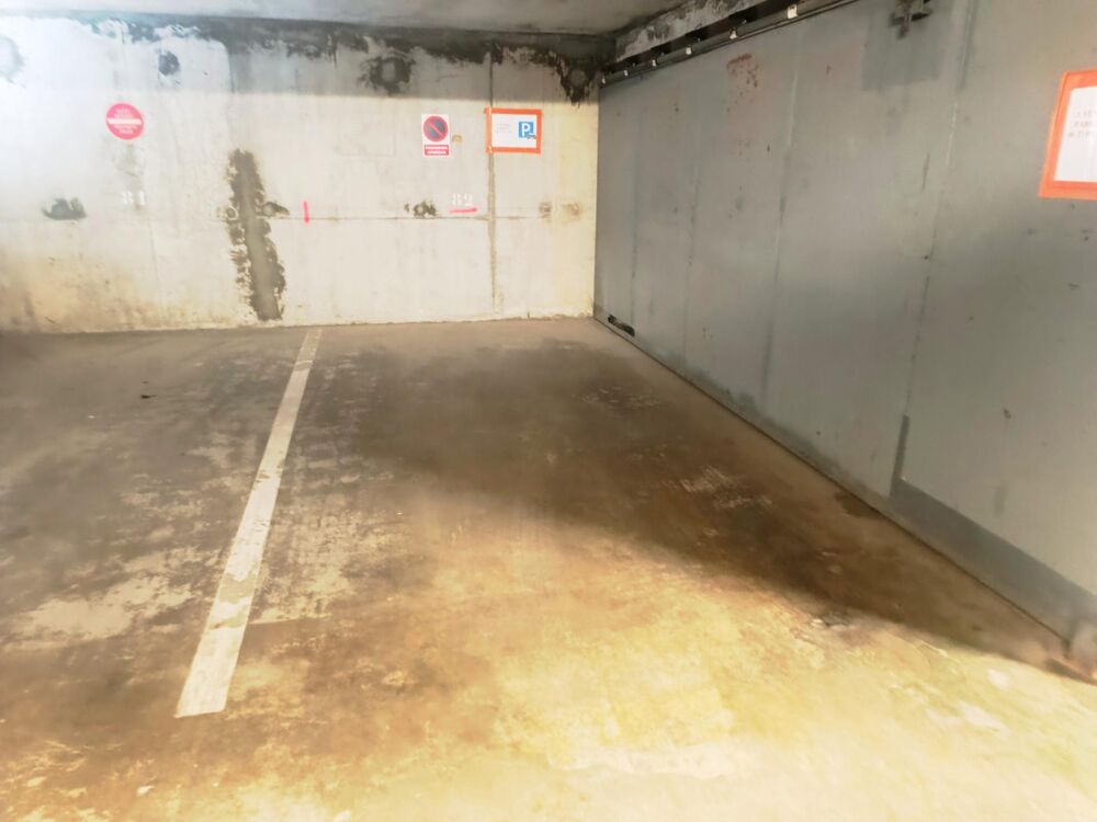 Vente Parking/Garage HENDAYE PLAGE place de parking couverte et sécurisée Hendaye