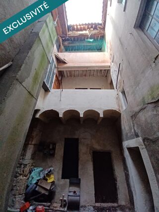  Immeuble � vendre 65 m�