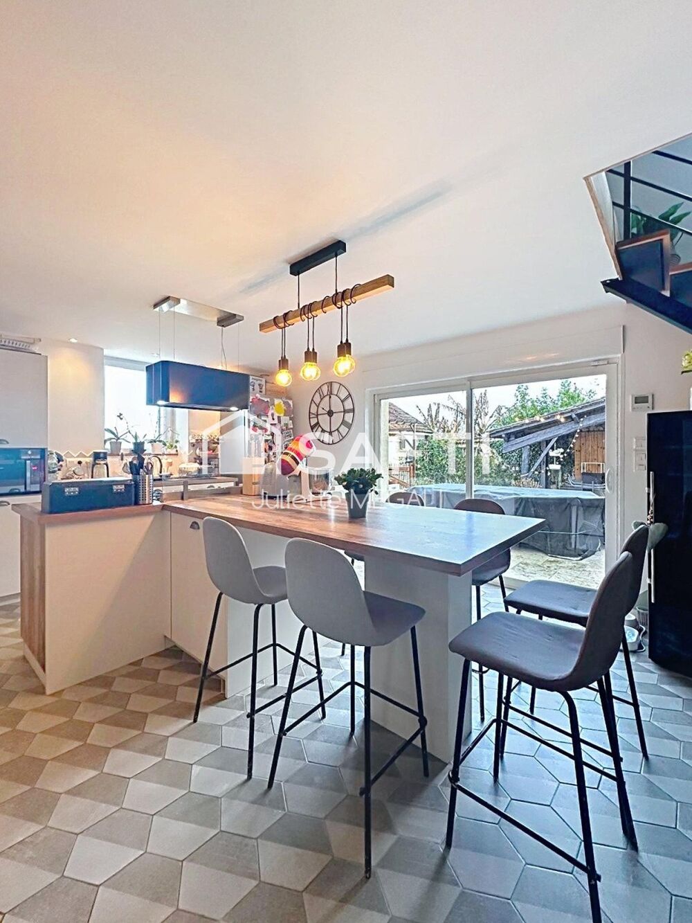 � vendre  Maison Doulezon (33350)