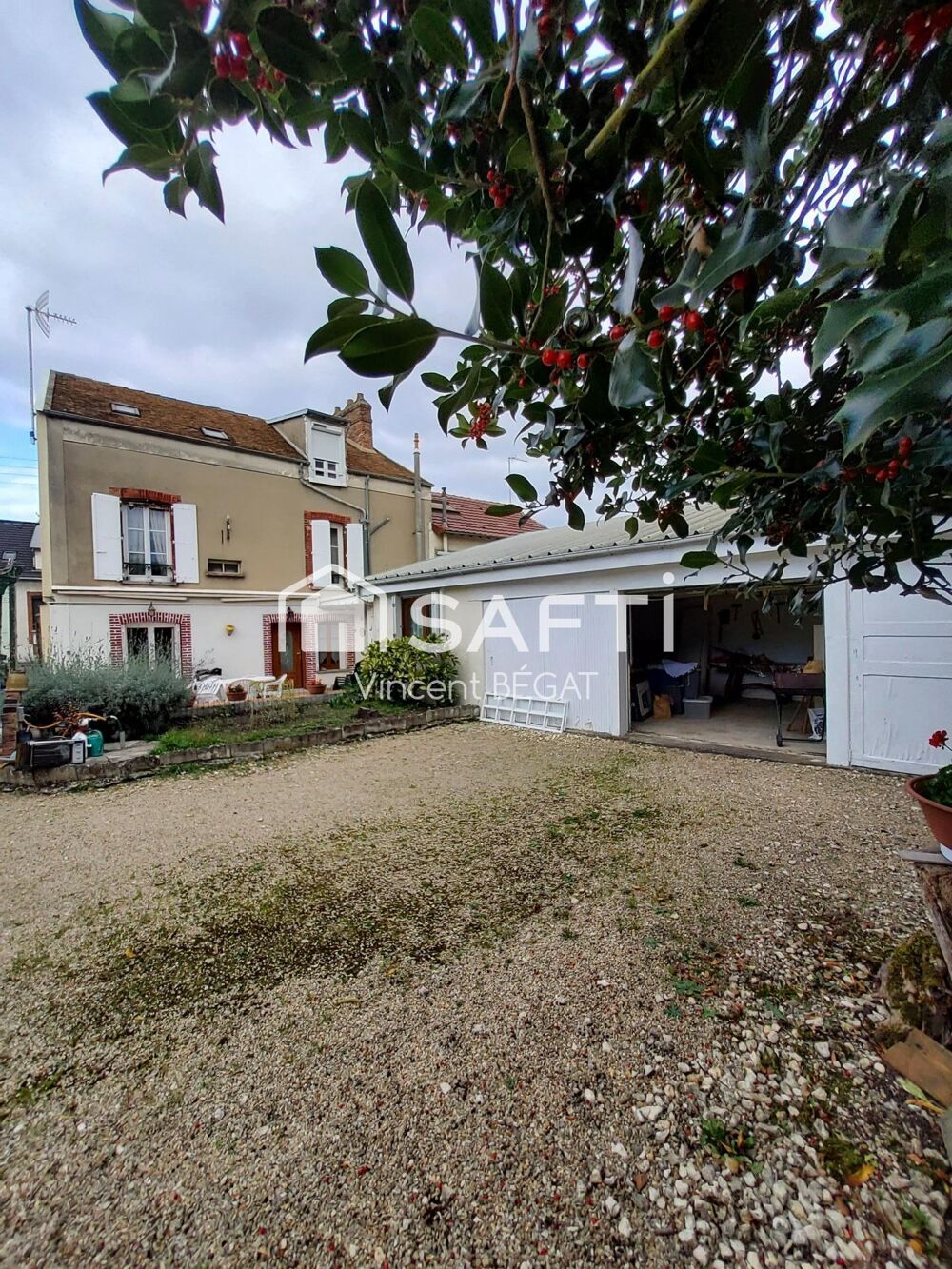 Maison 8 pièces 156 m² · à Montereau-Fault-Yonne · 156 m² · 245 000 €