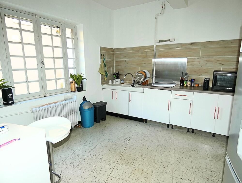 Vente Maison Maison de village 160m² avec cour, terrasse et grand garage La redorte