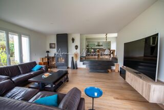  Maison � vendre 8 pi�ces 250 m�