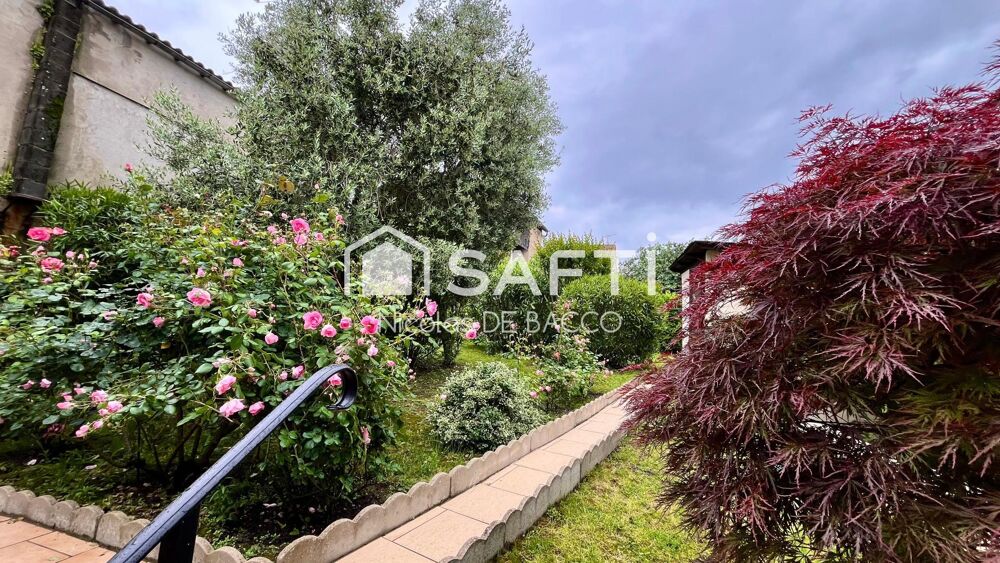 Grande maison de ville de 180 m2, avec jardin.