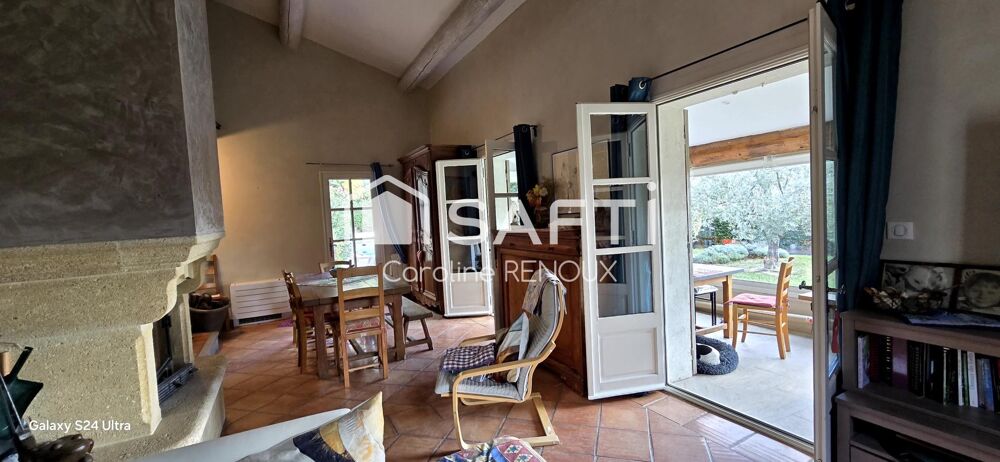 � vendre  Maison La Bastidonne (84120)