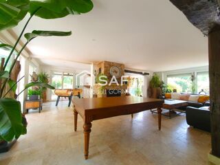  Maison à vendre 7 pièces 230 m²