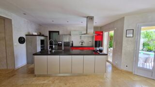  Maison à vendre 9 pièces 221 m²
