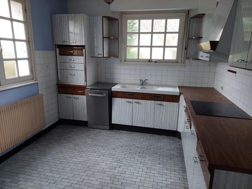 Maison 5 pièces 115 m²à Fouesnant à rénover