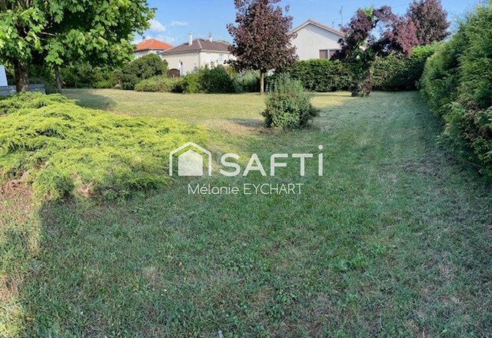 Vente Maison Maison de 113 m² habitables avec rez-de-jardin de même superficie – Terrain de 1 536 m² – La Rochefoucauld La rochefoucauld