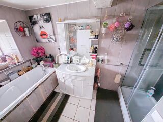  Maison  vendre 7 pices 201 m