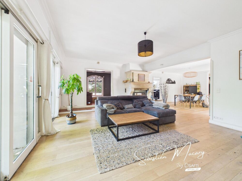 Grande maison familiale avec piscine à Cestas