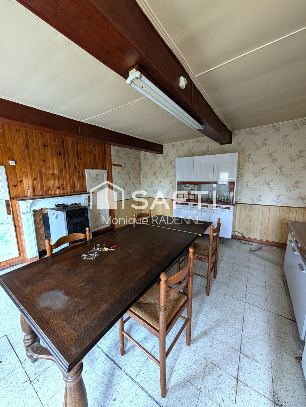 MAISON INDIVIDUELLE DE PLAIN PIED A RENOVER