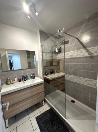  Appartement  vendre 5 pices 105 m