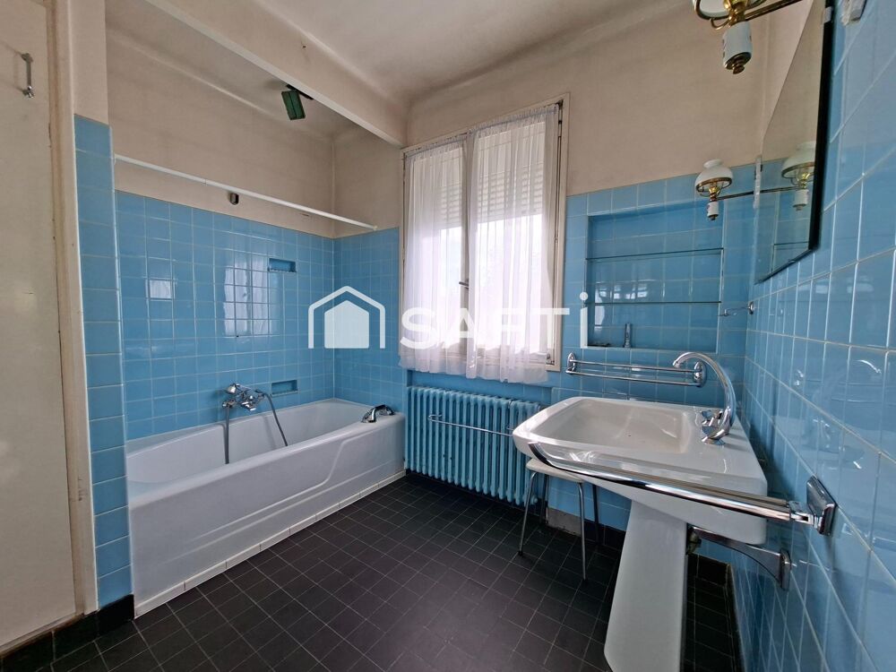 Vente Maison Maison de 5 pièces sur un terrain de 758 m². Labruguiere