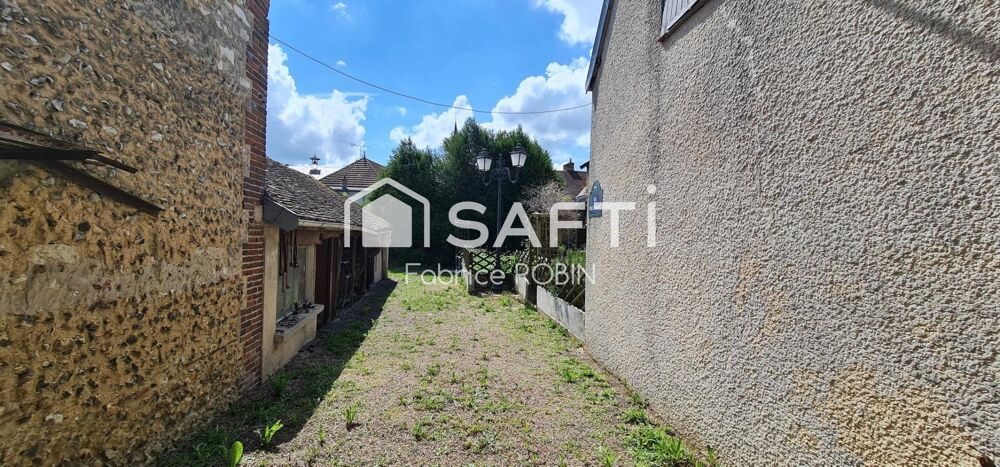 Maison familiale et son jardin, au calme