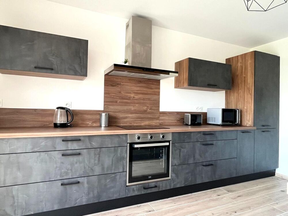 Maison familiale contemporaine aux prestations haut de gamme à 15 min de La Rochelle et à 3 min de la Mer !