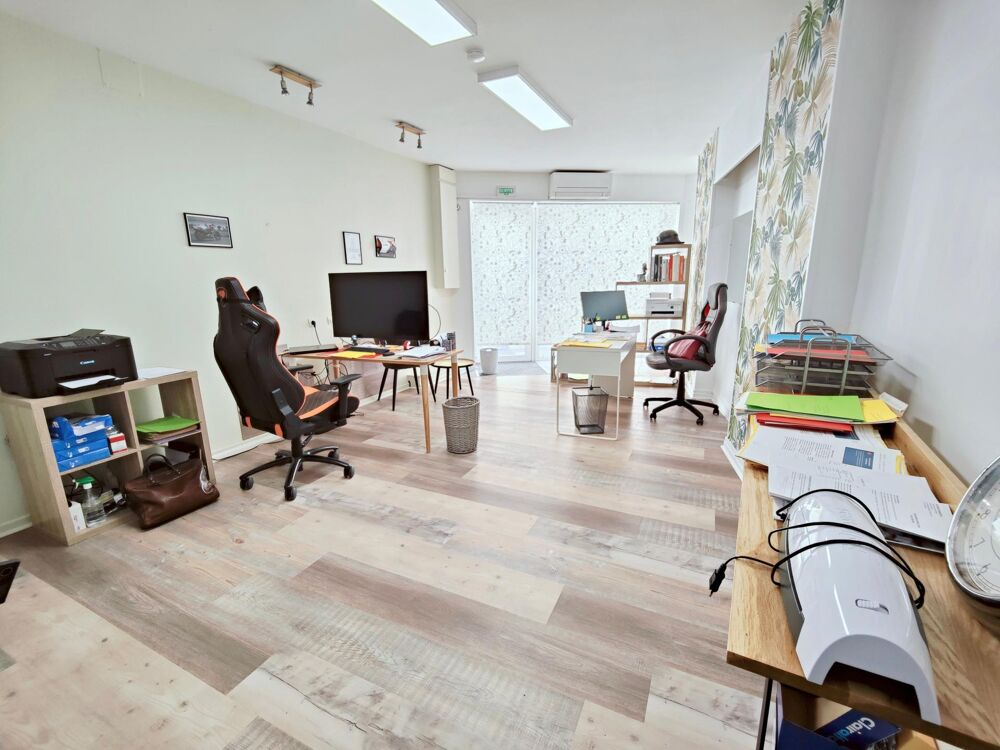 Vente Immeuble Immeuble: 2 locaux commerciaux et appartement T3 Langoiran