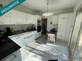  Maison  vendre 9 pices 180 m