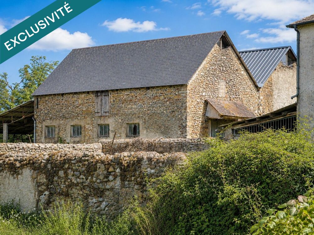 Grande propriété familiale, gîte et 4 granges