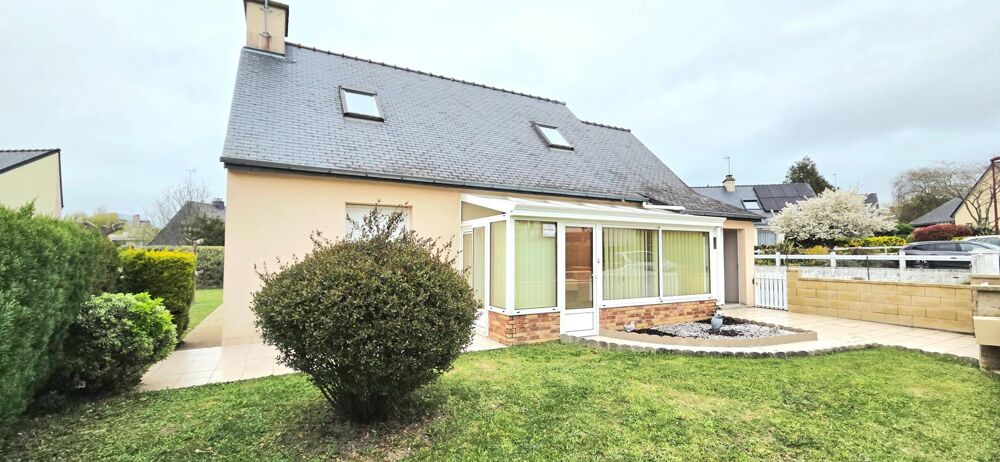 Maison en plein centre de Muzillac sur un beau terrain clos