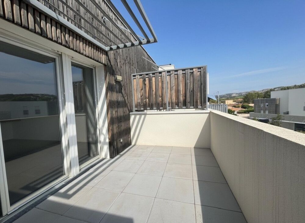 Vente Appartement T3 60m² DPE A, dernier étage, 2 places de parking Gignac-la-nerthe