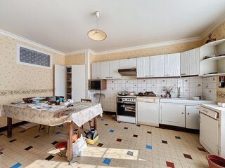 Maison à vendre 8 pièces 216 m²