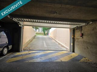  Parking / Garage � vendre 12 m�