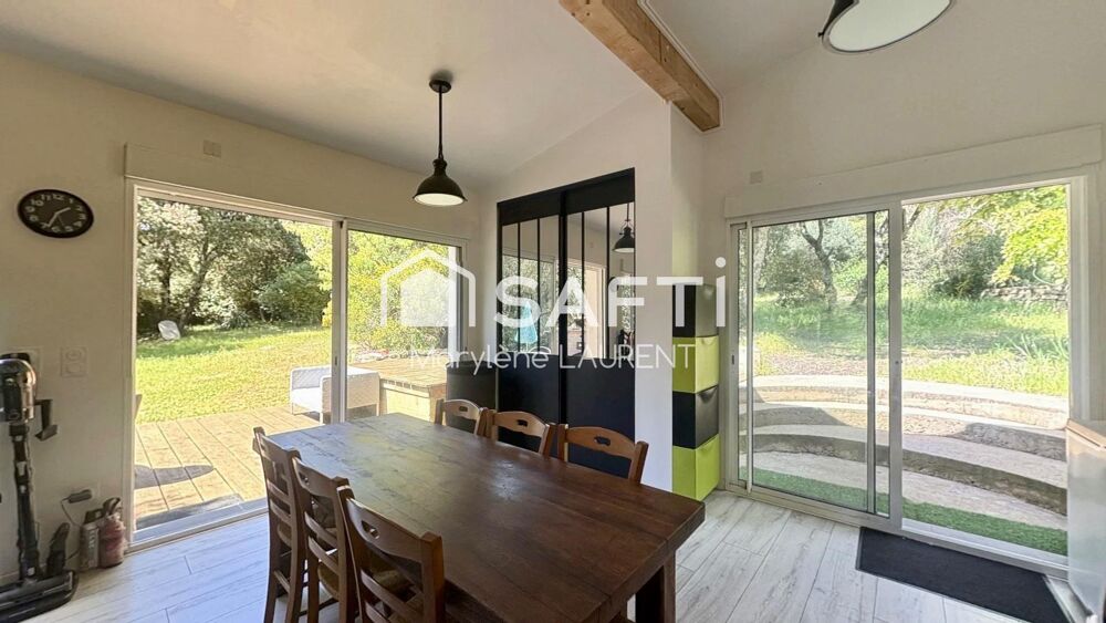 Vente Maison Maison de plain pied de 85 M2 au milieu des bois, 3 chambres, 2 cabanons Carnoules