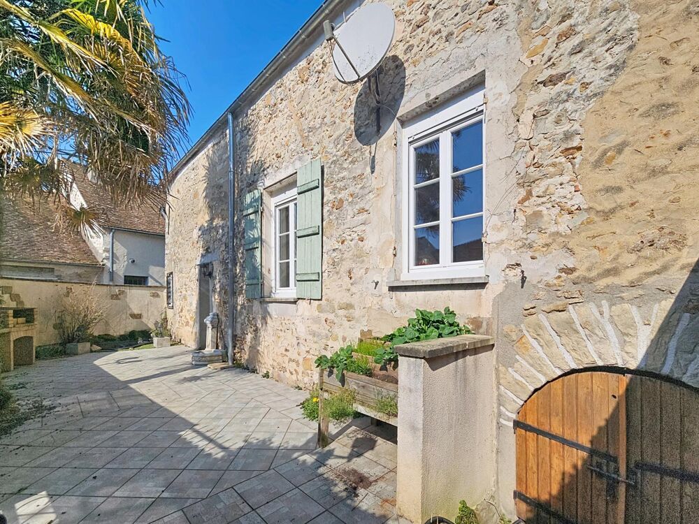 Longère 6 pièces 175 m² Le Chatelet en Brie
