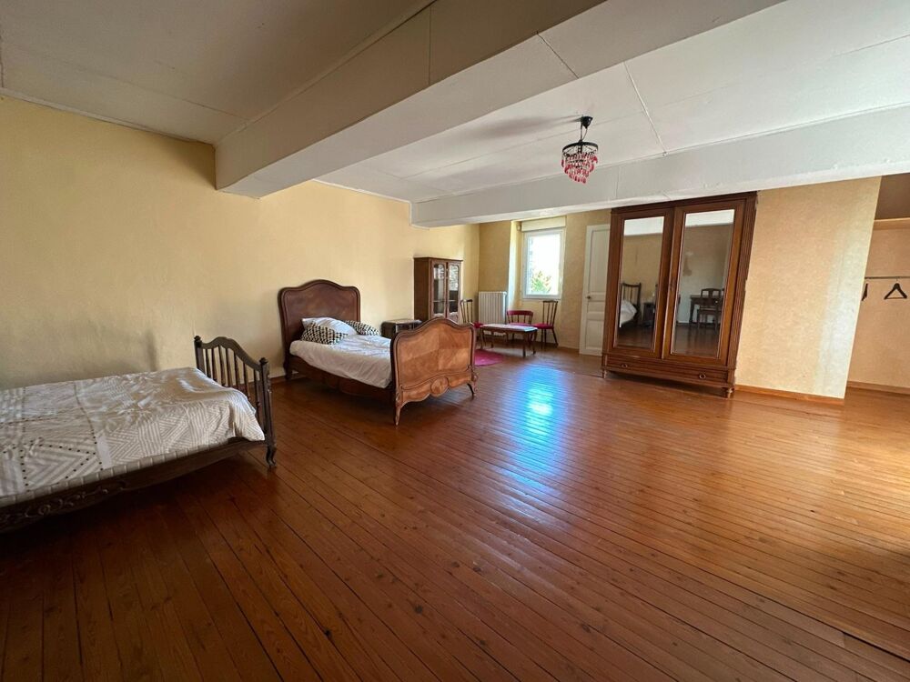 Vente Maison Maison 134 m² avec dépendance – Actuellement en gîte – Idéal primo-accédant ou investisseur (Ruffigné) Ruffigne