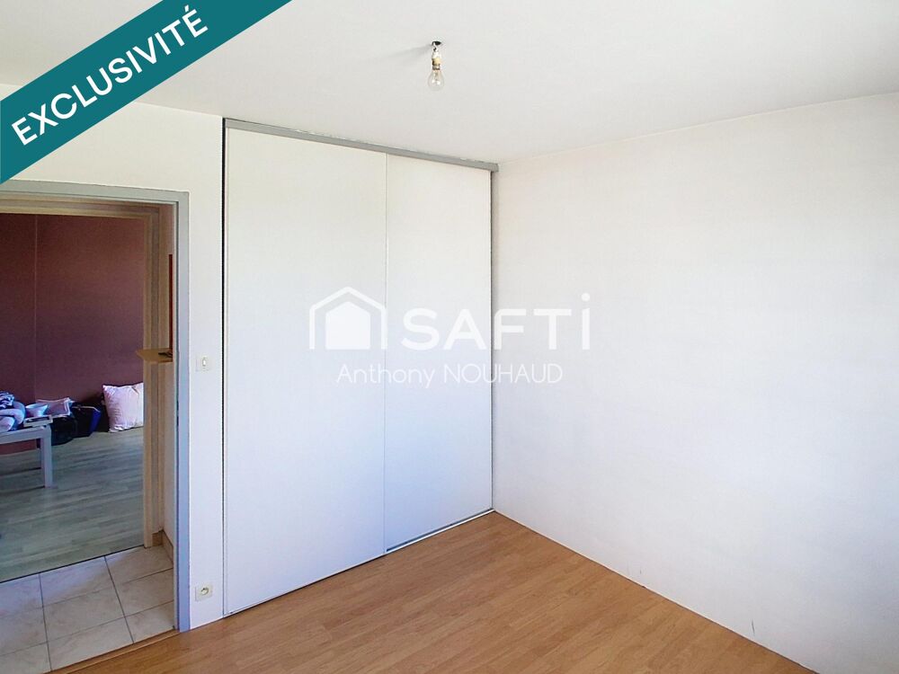 Vente Maison Bien avec 5 chambres, cuisine, séjour, 2 granges Saint-martial-sur-ne