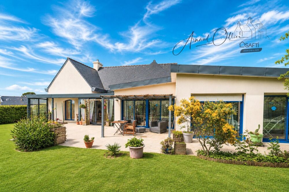 Vente Maison Landéda – Élégante maison familiale avec piscine intérieure à deux pas de la mer Landeda
