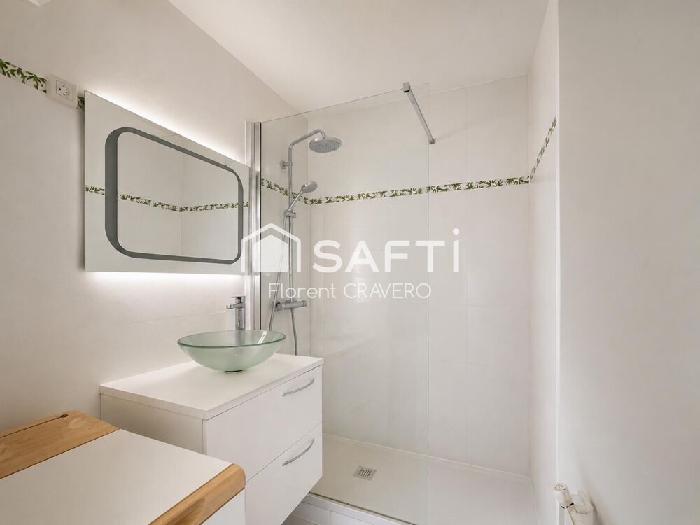 Vente Appartement 2 pièces optimisé avec cave à 2 min du métro Paris 18