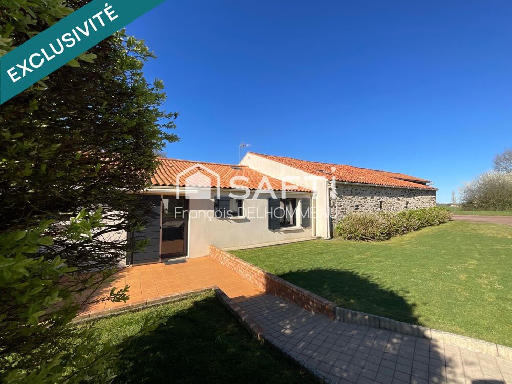 Vente Maison Corps de ferme rénovée 120m2, studio 30m2, grange 130m2, préau 70m2 La roche-sur-yon
