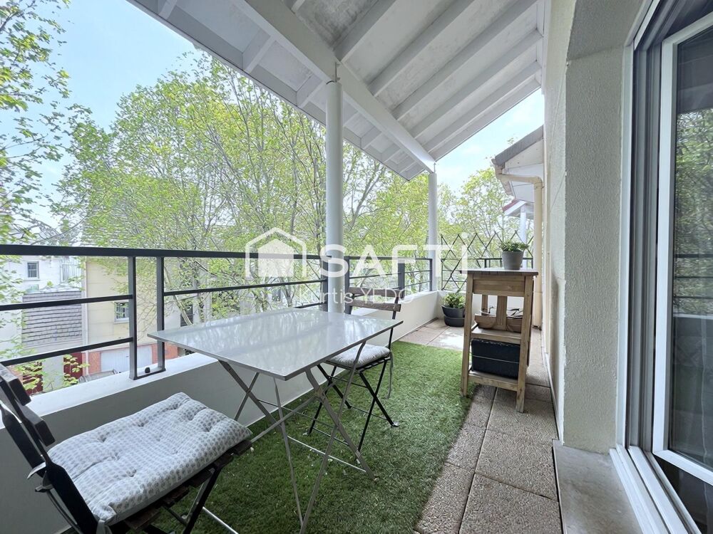 Duplex lumineux avec terrasse box et parking
