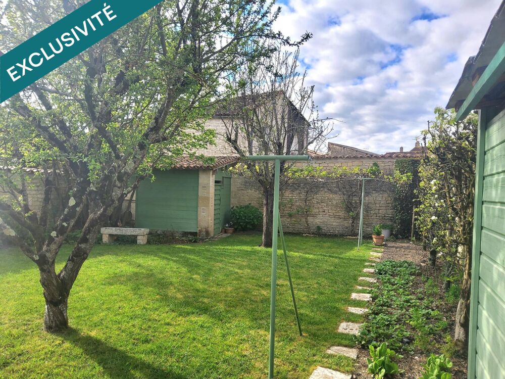Coulon, belle propriété avec appartement attenant
