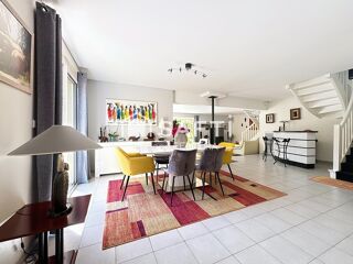  Maison � vendre 7 pi�ces 200 m�