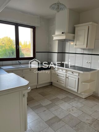  Maison à vendre 12 pièces 280 m²