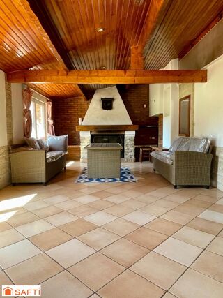  Maison à vendre 10 pièces 208 m²