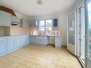  Maison  vendre 8 pices 165 m